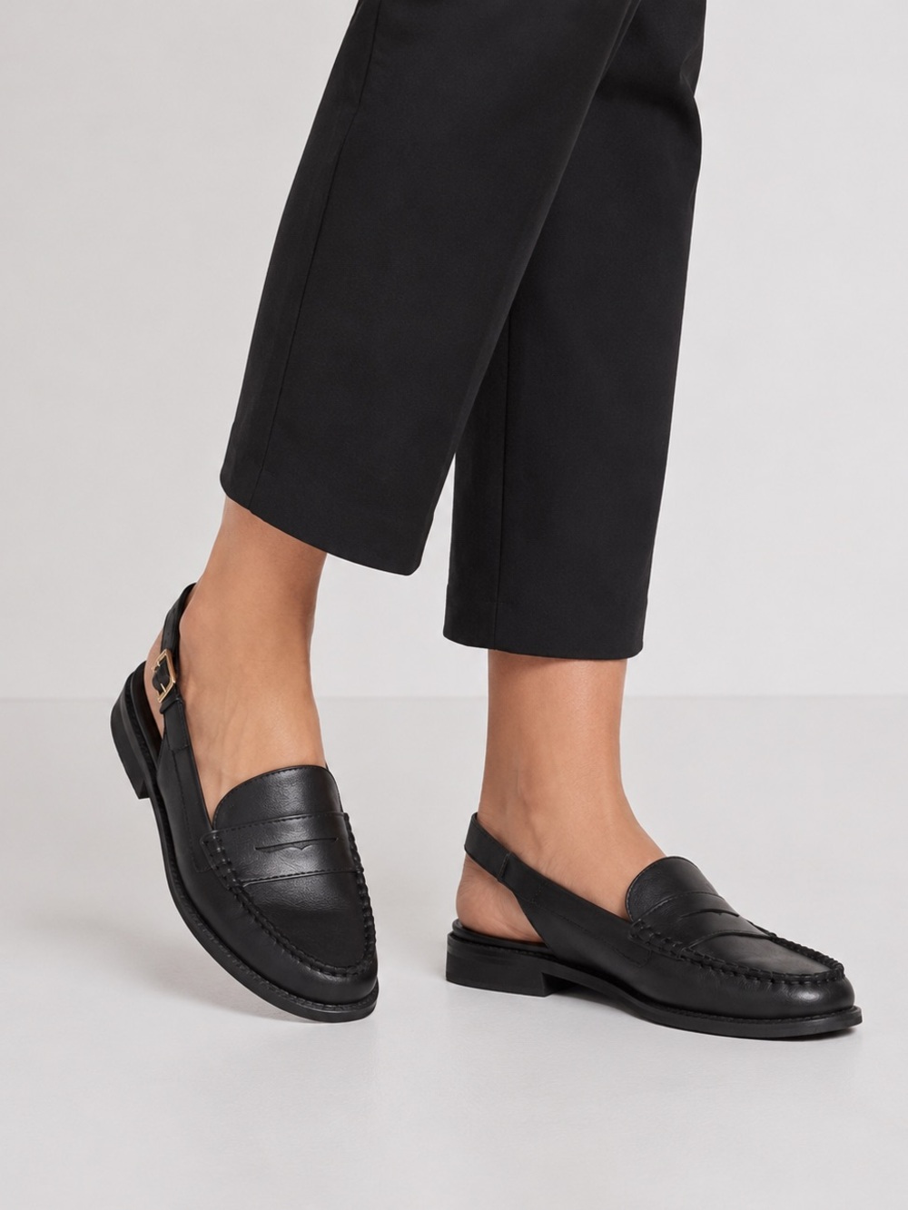 Sonoma Gatsy Black Slingback Loafers Size 8M Gold Buckle Comfort Flats